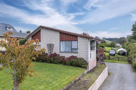 Photo of property in 18 Darby Street, Geraldine, 7930