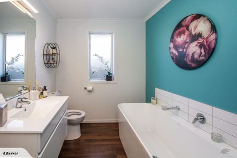 Photo of property in 21 Stoneleigh Drive, Solway, Masterton, 5810