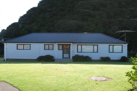 Photo of property in 113 Omara Place, Matarangi, Whitianga, 3592