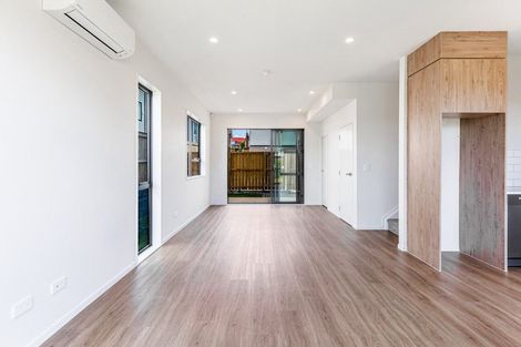 Photo of property in 1/22 Coniston Avenue, Te Atatu South, Auckland, 0610