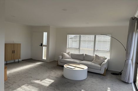 Photo of property in 39 Cockayne Crescent, Sunnynook, Auckland, 0620