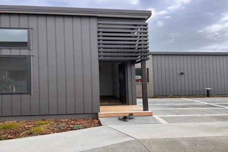 Photo of property in 5/38 Jane Maree Road, Kumeu, 0810