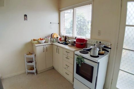 Photo of property in 2/2 Margaret Place, Milford, Auckland, 0620