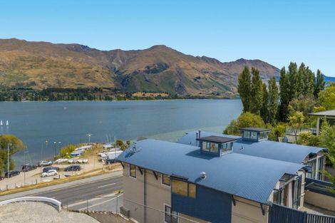 Photo of property in 141 Lakeside Road, Wanaka, 9305