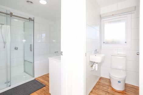 Photo of property in 82 Main North Road, Papanui, Christchurch, 8052