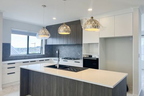 Photo of property in 98 Taikura Avenue, Red Beach, 0932