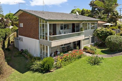 Photo of property in 4/101 Selwyn Road, Cockle Bay, Auckland, 2014