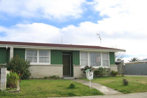 Photo of property in 47 Leicester Avenue, Tamatea, Napier, 4112
