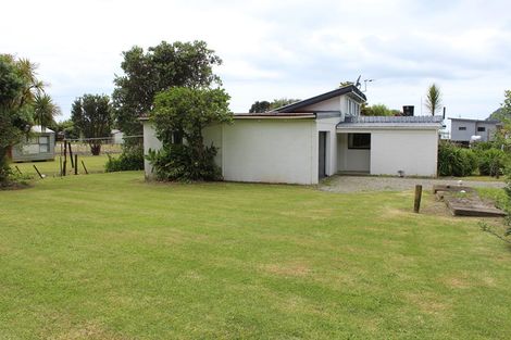 Photo of property in 2 Bolton Place, Hicks Bay, Tikitiki, 4087