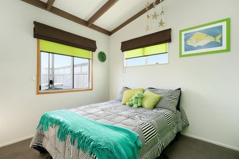 Photo of property in 254 Pukehina Parade, Pukehina, Te Puke, 3189