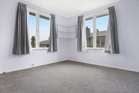 Photo of property in 116 Taikata Road, Te Atatu Peninsula, Auckland, 0610