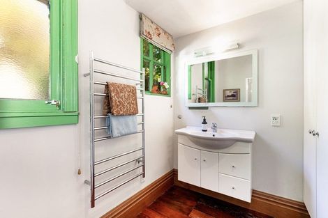 Photo of property in 162 Ohiro Road, Brooklyn, Wellington, 6021