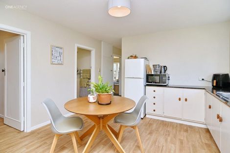 Photo of property in 17 Blake Street, New Brighton, Christchurch, 8061