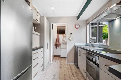 Photo of property in 9 Bronte Place, Owhata, Rotorua, 3010