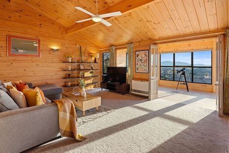 Photo of property in 53d Kotare Street, Waikanae, 5036