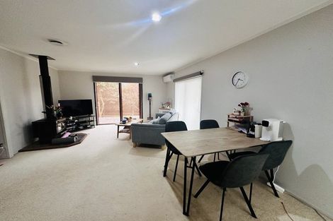 Photo of property in 1/280 Bucklands Beach Road, Bucklands Beach, Auckland, 2012