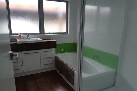 Photo of property in 67b Victoria Street, Carterton, 5713