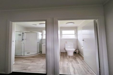 Photo of property in 27 Linwood Avenue, Forrest Hill, Auckland, 0620