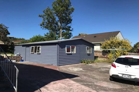 Photo of property in 53 Dissmeyer Drive, Clover Park, Auckland, 2019