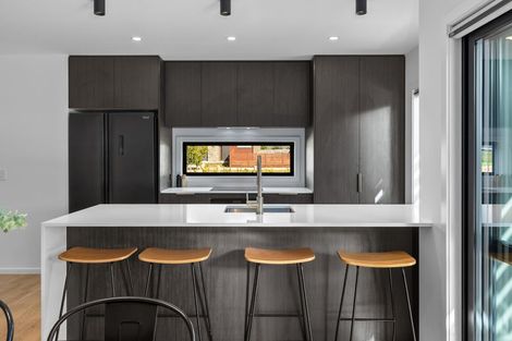 Photo of property in 9 Swan Street, Lake Hawea, 9382