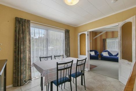 Photo of property in 43 Sunny Grove, Wainuiomata, Lower Hutt, 5014