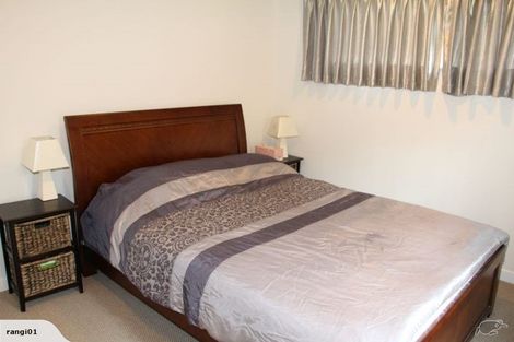 Photo of property in 30a Schnapper Rock Road, Schnapper Rock, Auckland, 0632