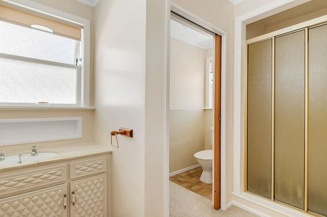 Photo of property in 35 Pembroke Street, Tawa, Wellington, 5028