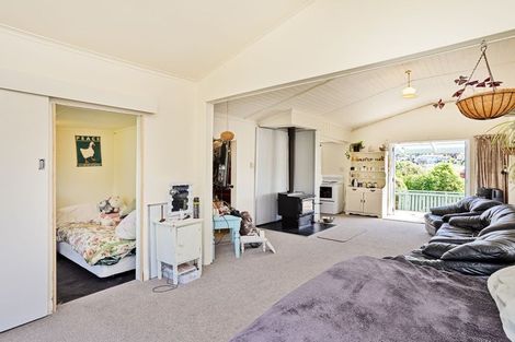 Photo of property in 3 Morton Street, Tuatapere, 9620