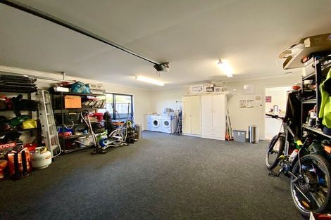 Photo of property in 3 Greenstone Grove, Brown Owl, Upper Hutt, 5018