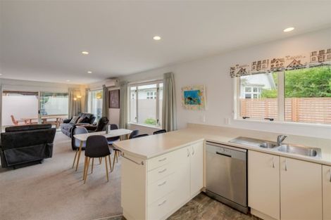 Photo of property in 105 Somerfield Street, Somerfield, Christchurch, 8024