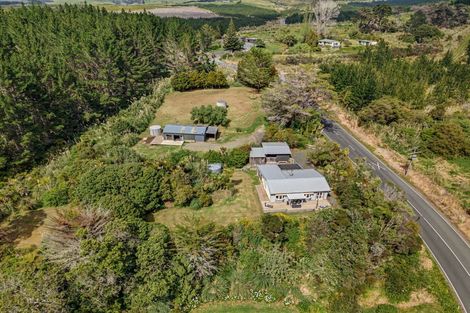 Photo of property in 17 Oruawharo Road, Topuni, Wellsford, 0975