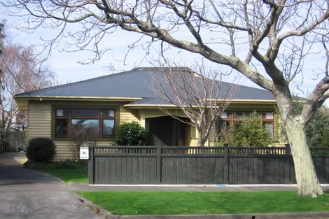 Photo of property in 98 Slacks Road, Awapuni, Palmerston North, 4412