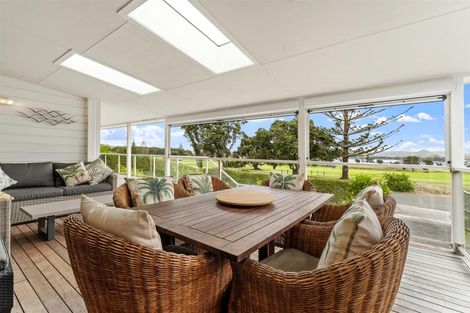 Photo of property in 70 Omaha Drive, Omaha, 0986