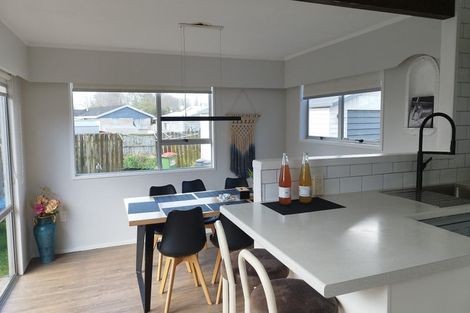 Photo of property in 10 Winning Terrace, Dinsdale, Hamilton, 3204