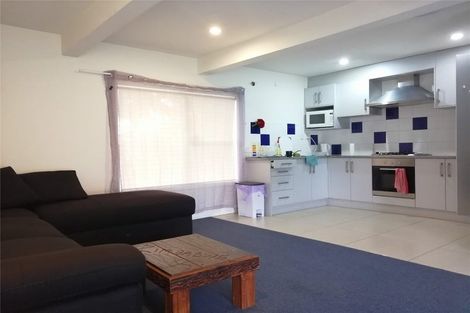 Photo of property in 7 Wendell Place, Greenlane, Auckland, 1061