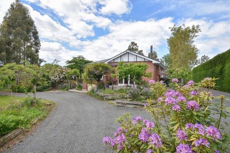 Photo of property in 407 Outram-mosgiel Road, North Taieri, Outram, 9073