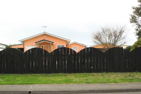 Photo of property in 17 Beach Road, Haumoana, 4102