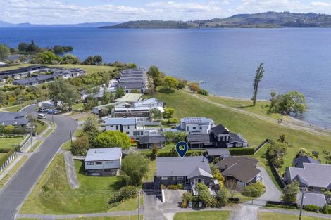 Photo of property in 71 Rainbow Drive, Rainbow Point, Taupo, 3330