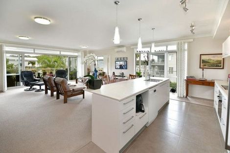 Photo of property in 37 Landmark Terrace, Orewa, 0931