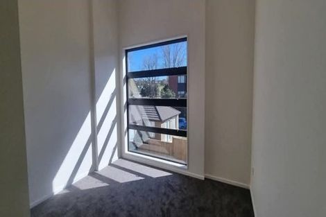 Photo of property in 19b Eastview Road, Glen Innes, Auckland, 1072