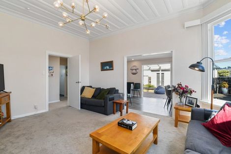 Photo of property in 18 Freyberg Street, Saint Kilda, Dunedin, 9012