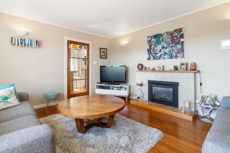 Photo of property in 126 Douglas Street, Highfield, Timaru, 7910