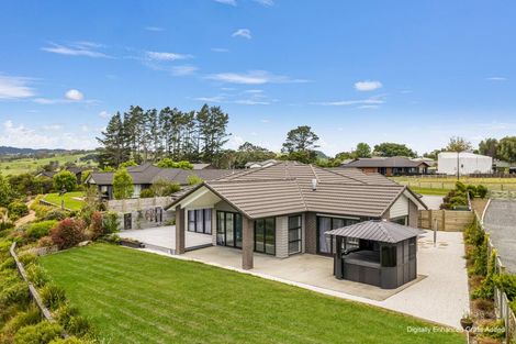 Photo of property in 8 Awatiro Drive, Kaukapakapa, 0871