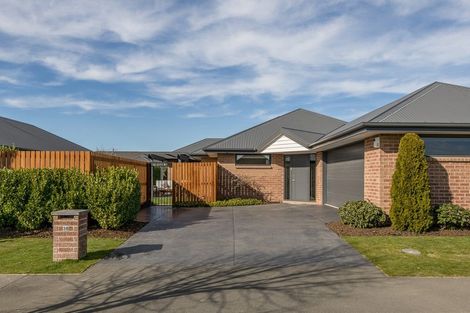 Photo of property in 36 Meyer Crescent, Halswell, Christchurch, 8025