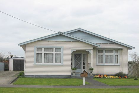 Photo of property in 12 Wilton Street, Levin, 5510