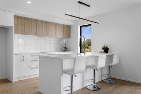 Photo of property in 7 Yates Place, Amberley, 7410