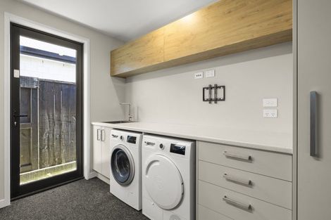 Photo of property in 27 Tangaroa Place, Poike, Tauranga, 3112