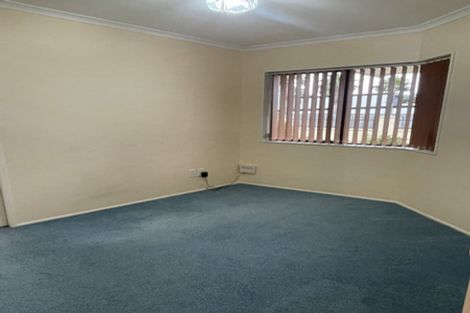 Photo of property in 102 Branch Road, Highlands Park, New Plymouth, 4312