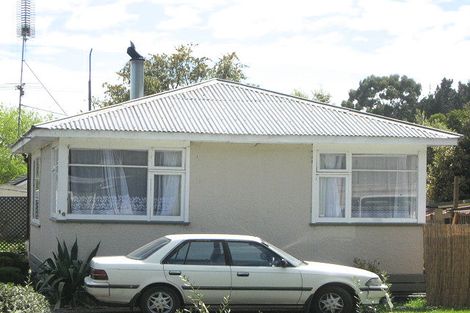 Photo of property in 16 Kiwi Avenue, Waikuku Beach, 7473