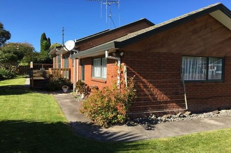 Photo of property in 56 Dixon Road, Glenview, Hamilton, 3206